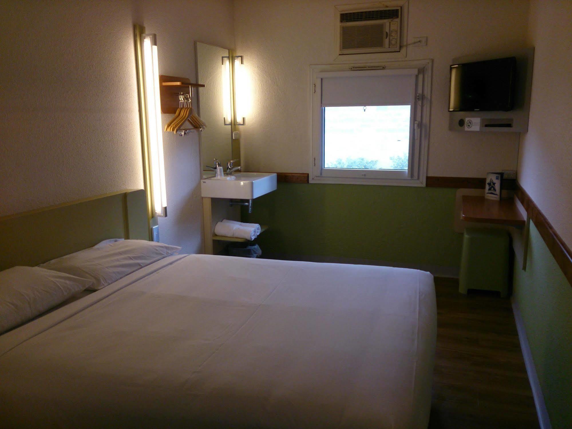 ibis Budget - Dandenong Buitenkant foto