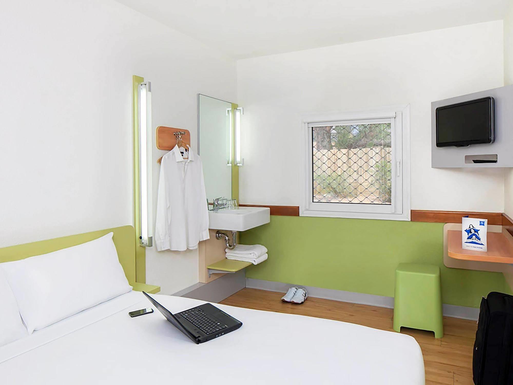 ibis Budget - Dandenong Buitenkant foto